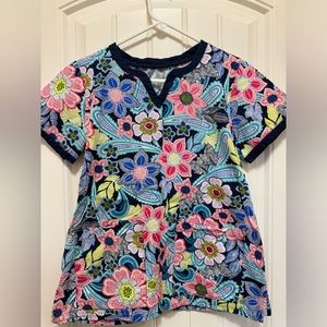 Med Couture women’s scrub top size small